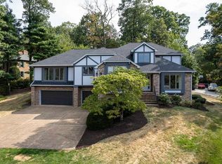 275 Fairway Dr, Harrisonburg, VA 22802