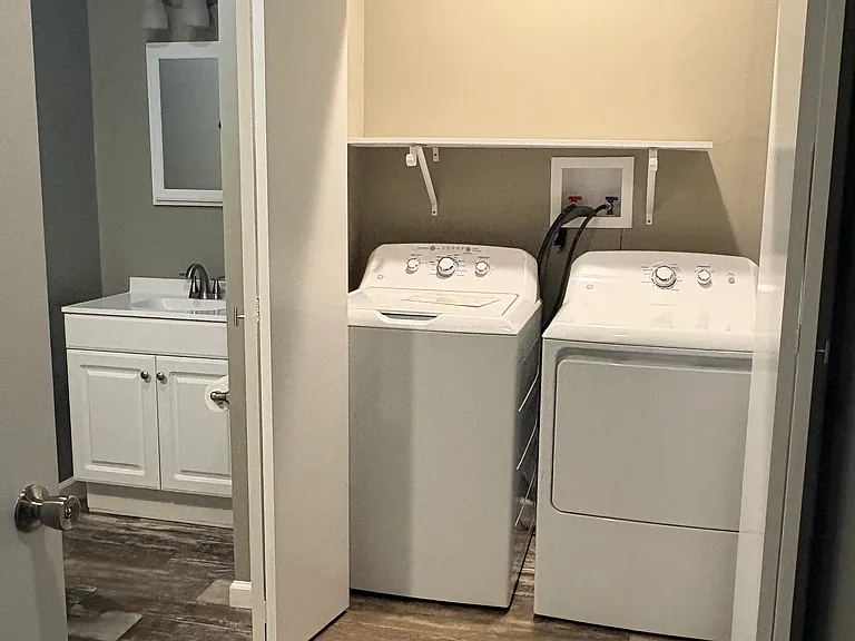 103 E Waterford St #3 — Photo 7