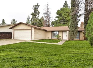 1160 Canyon View Ln, Colton, CA 92324