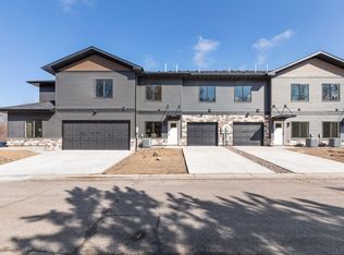 14531 Virginia Ave S, Savage, MN 55378