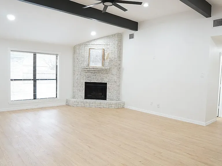 6033 Frontier Ln — Photo 1