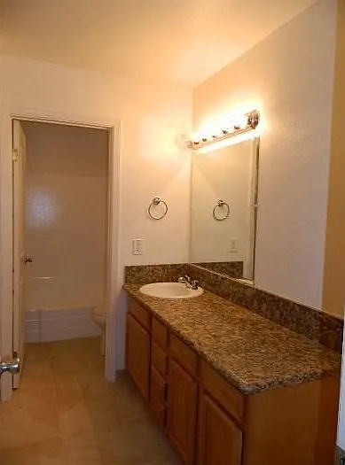 1739 Rios Ave #C — Photo 5