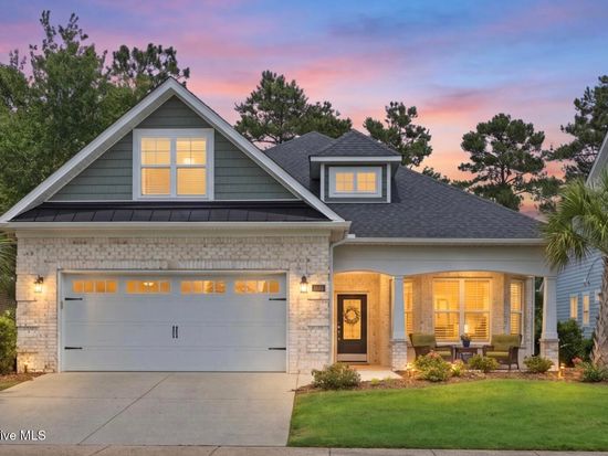 8313 Oak Abbey Trail NE, Leland, NC 28451