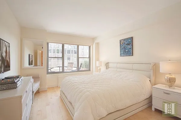 Sold by Halstead Real Estate | media 5