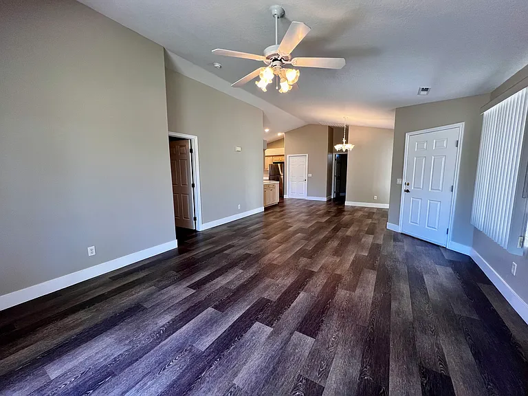 400 Paradise Pkwy #124 — Photo 13