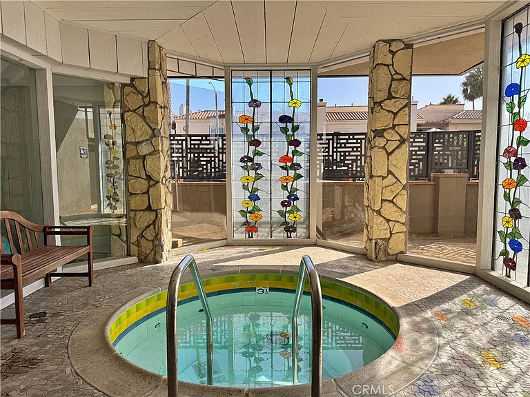 230 S Catalina Ave #203 — Photo 44