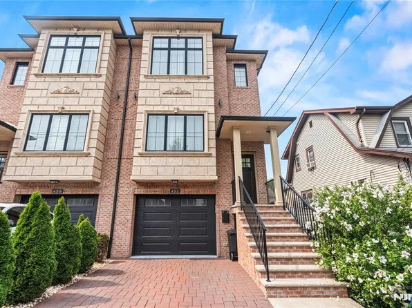 452 Nelson, Cliffside Park, NJ 07010