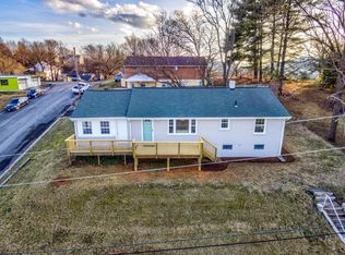 137 Crestview Ave, Vinton, VA 24179