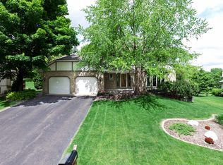 13110 37th Ave N, Plymouth, MN 55441