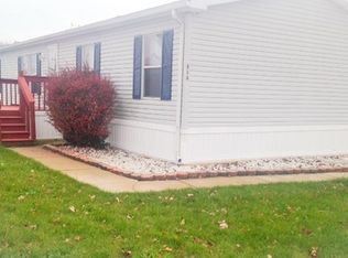 212 Bittersweet Trl W, Monroe, MI 48161