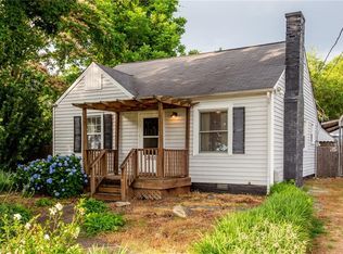 2105 Baltimore St, High Point, NC 27263