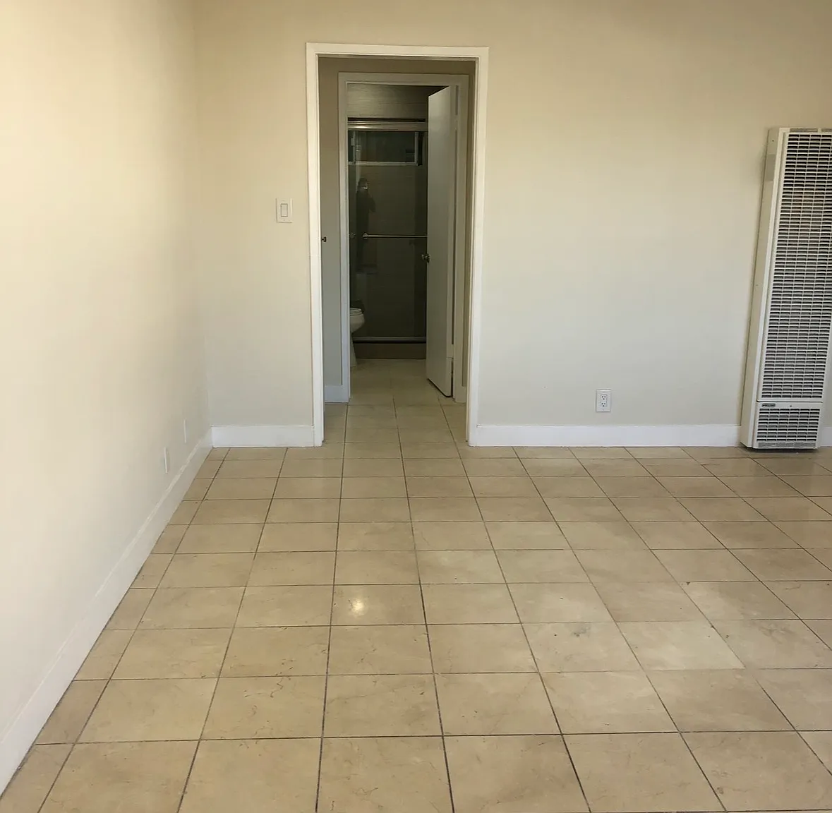 1 bed, 550 sqft, $2,100 — Photo 4