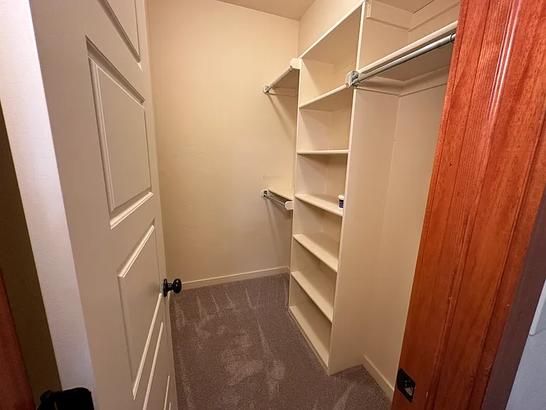 2709 Belmont Dr — Photo 29