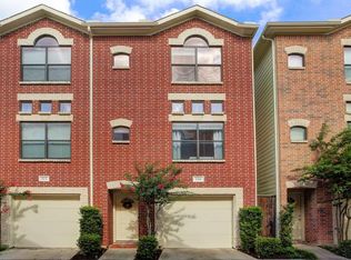 648 Westcross St #104, Houston, TX 77018