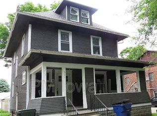 321 Locust St, Waterloo, IA 50701