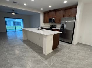 1333 Blazing Star Ln, Davenport, FL 33837