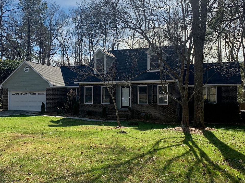 1st image of 679 Chimney Hill Cir N