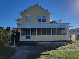 422 E Citrus Ave #C, Eustis, FL 32726