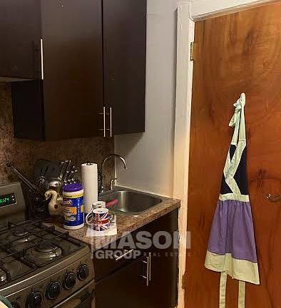 4th image of 535 E 81st St Floor 2