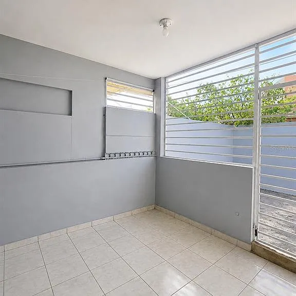 4205 Urb Villa Del Carmen Ave — Photo 8