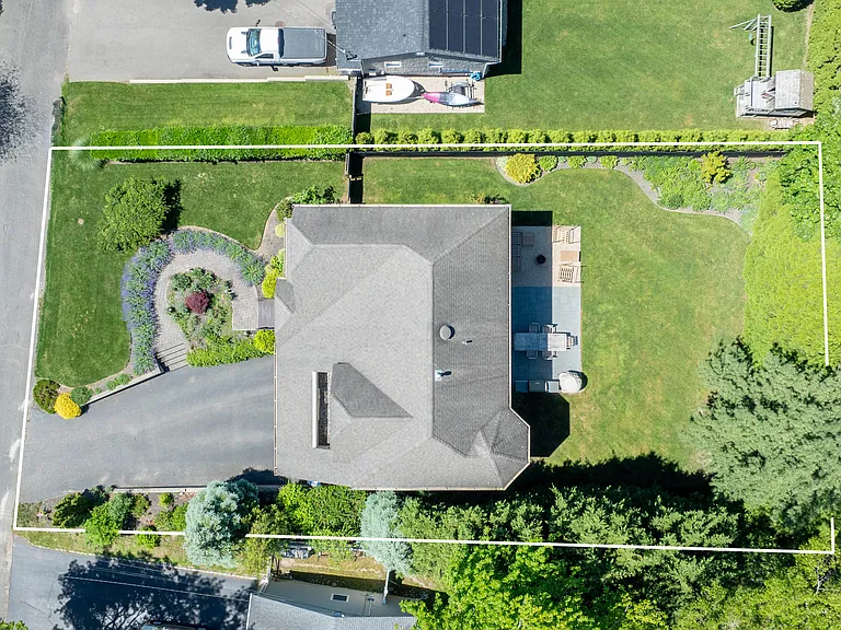 1600 Westview Dr — Photo 24