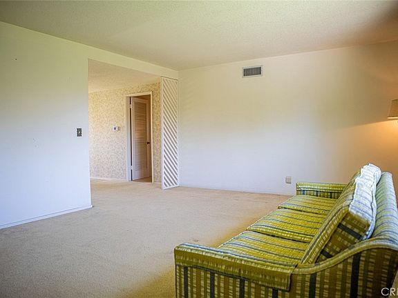 4th image of 15737 Agosta Dr