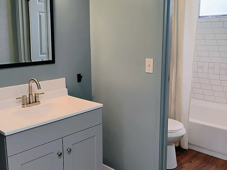 1579 Hooker St — Photo 16