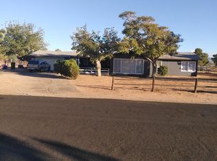 14563 Gayhead Rd, Apple Valley, CA 92307