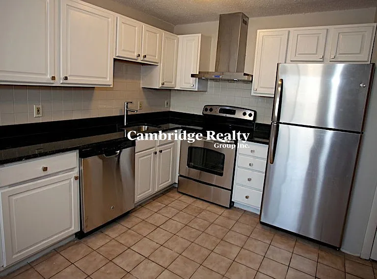 14 Murdock St #3-2T — Photo 1