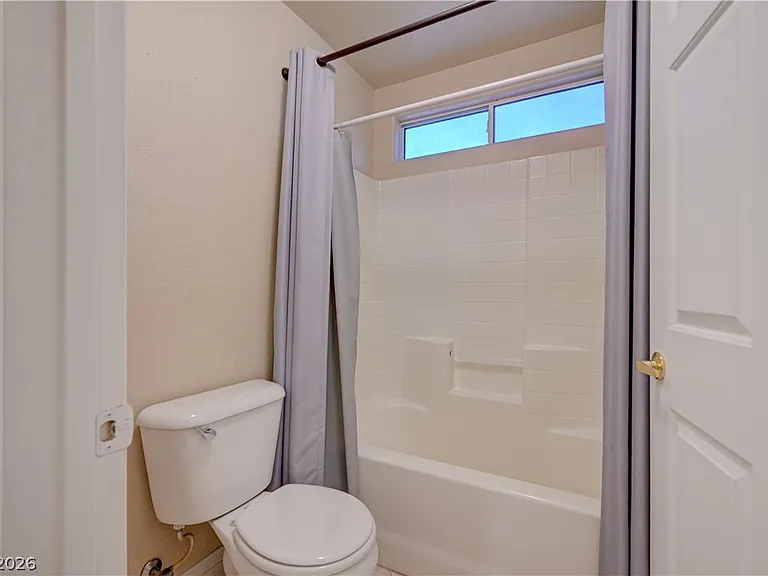 8556 Lakota St — Photo 26