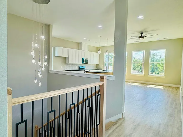 4921 Pederson St #A — Photo 40