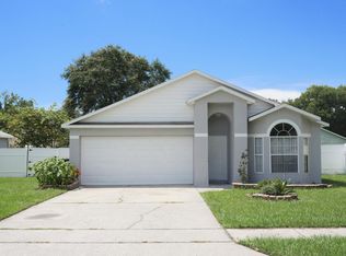 224 N Hawthorne Ave, Apopka, FL 32703
