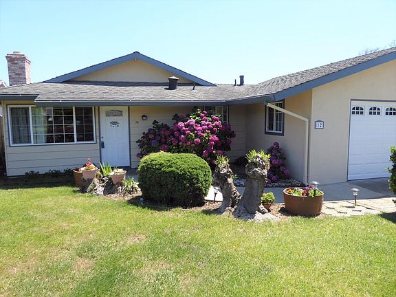 3rd image of 12 Trembley Ln