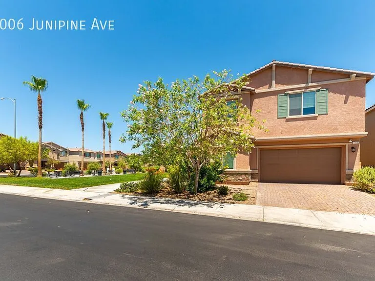 1006 Junipine Ave — Photo 1