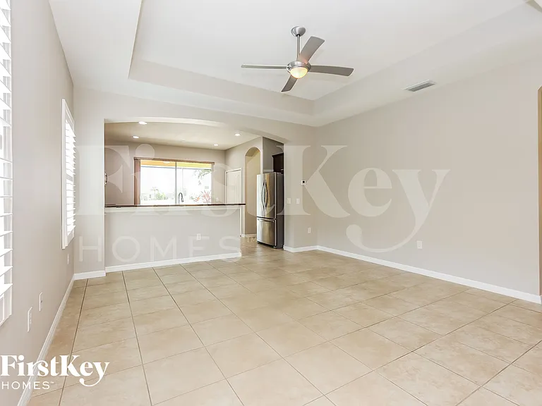 11438 Fort Lauderdale Pl — Photo 2