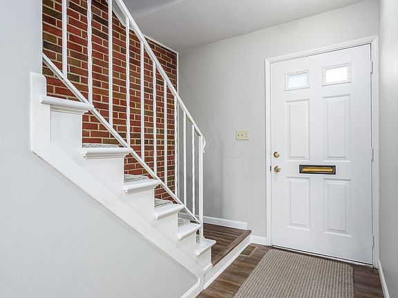 2nd image of 544 S Otterbein Ave #3-C