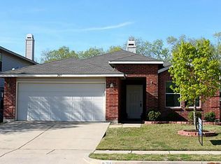 2017 Shawnee Trl, Justin, TX 76247