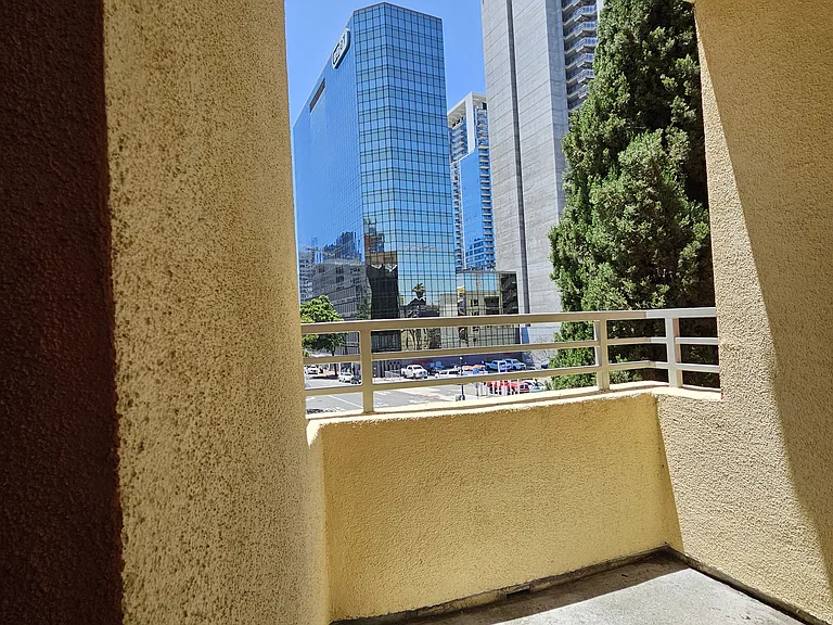 1501 India St #201 — Photo 37