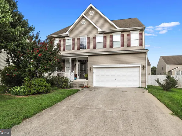 8 Lynnbroom Ln, Dover, DE 19904