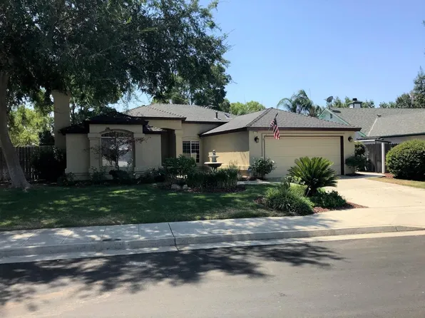 1750 Athens Ave, Clovis, CA 93611