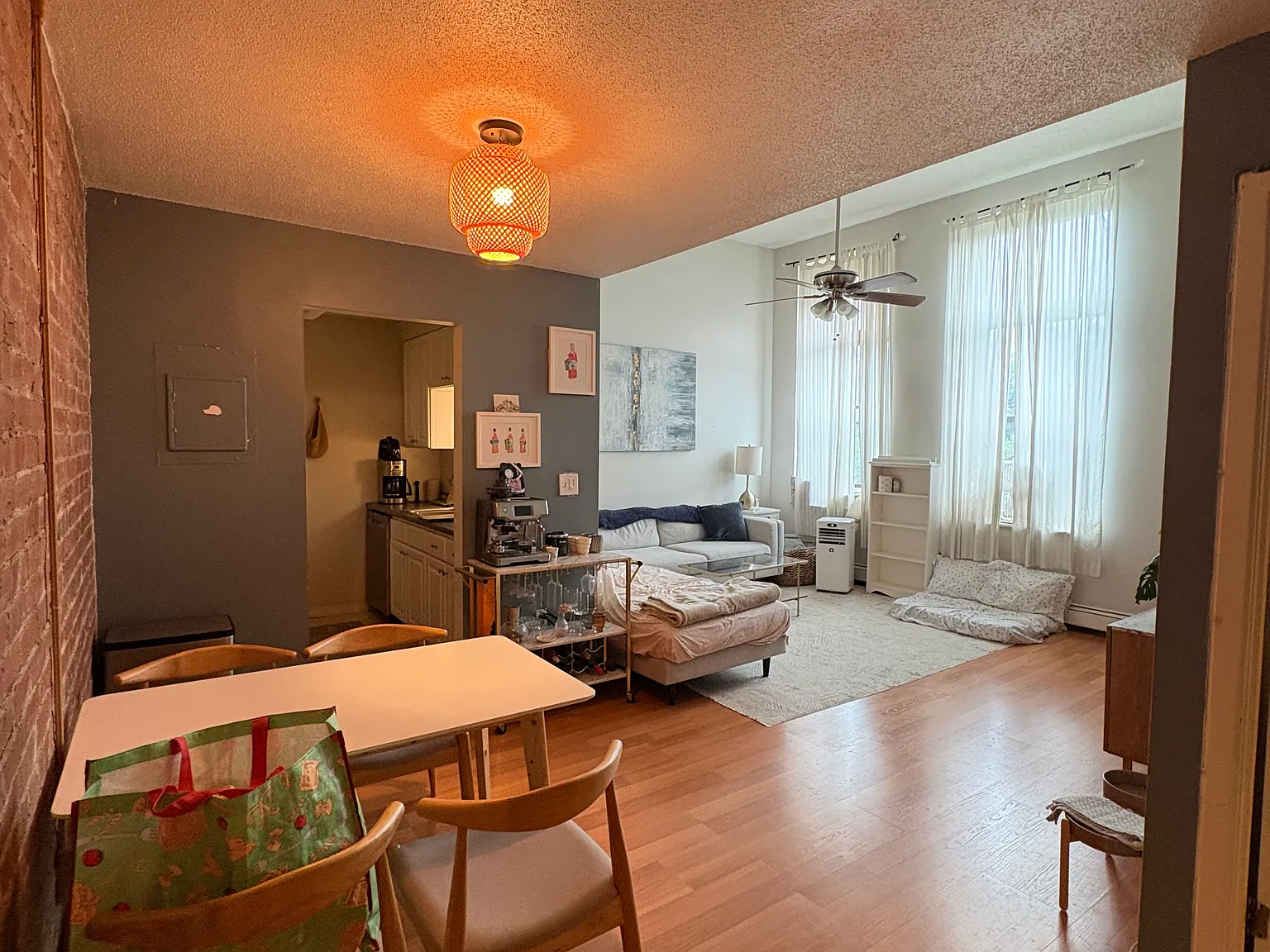 2 bed, 760 sqft, $2,900 — Photo 3