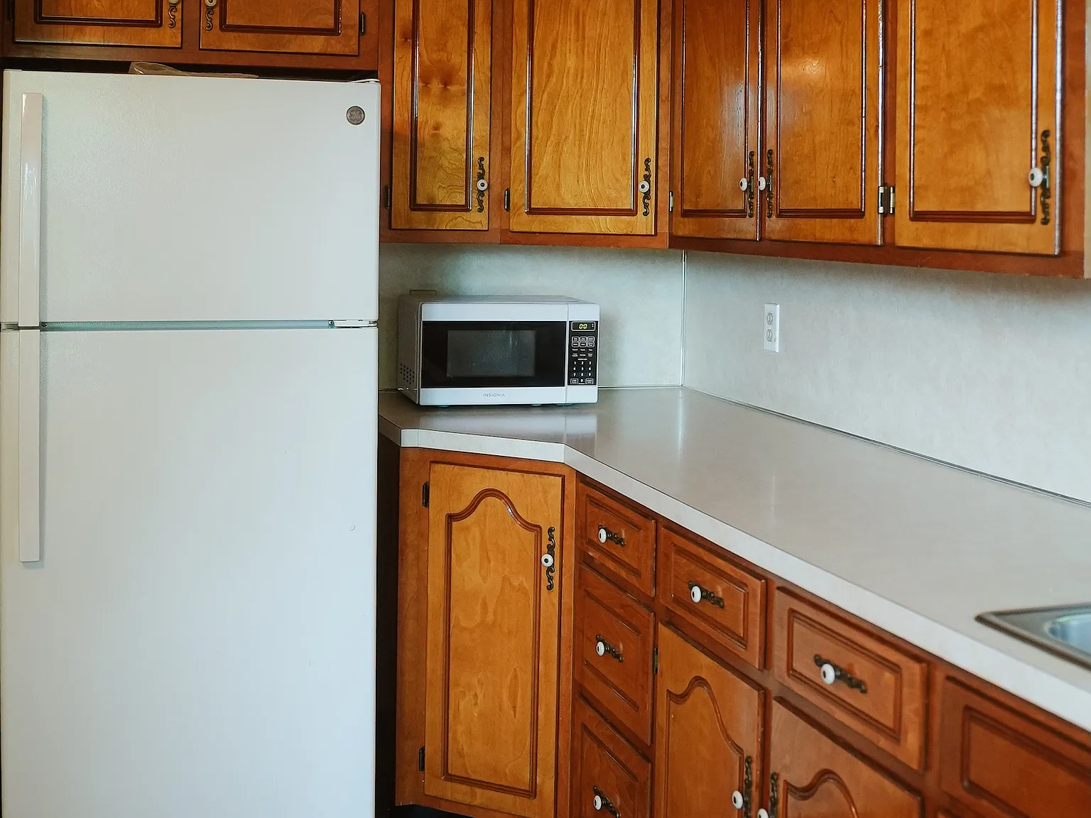 2 bed, 1.5 bath, 990 sqft, $1,750 — Photo 3