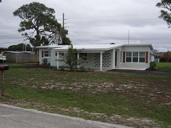 2nd image of 101 E Arbor Avenue