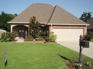 12163 Cypress Park Dr, Geismar, LA 70734