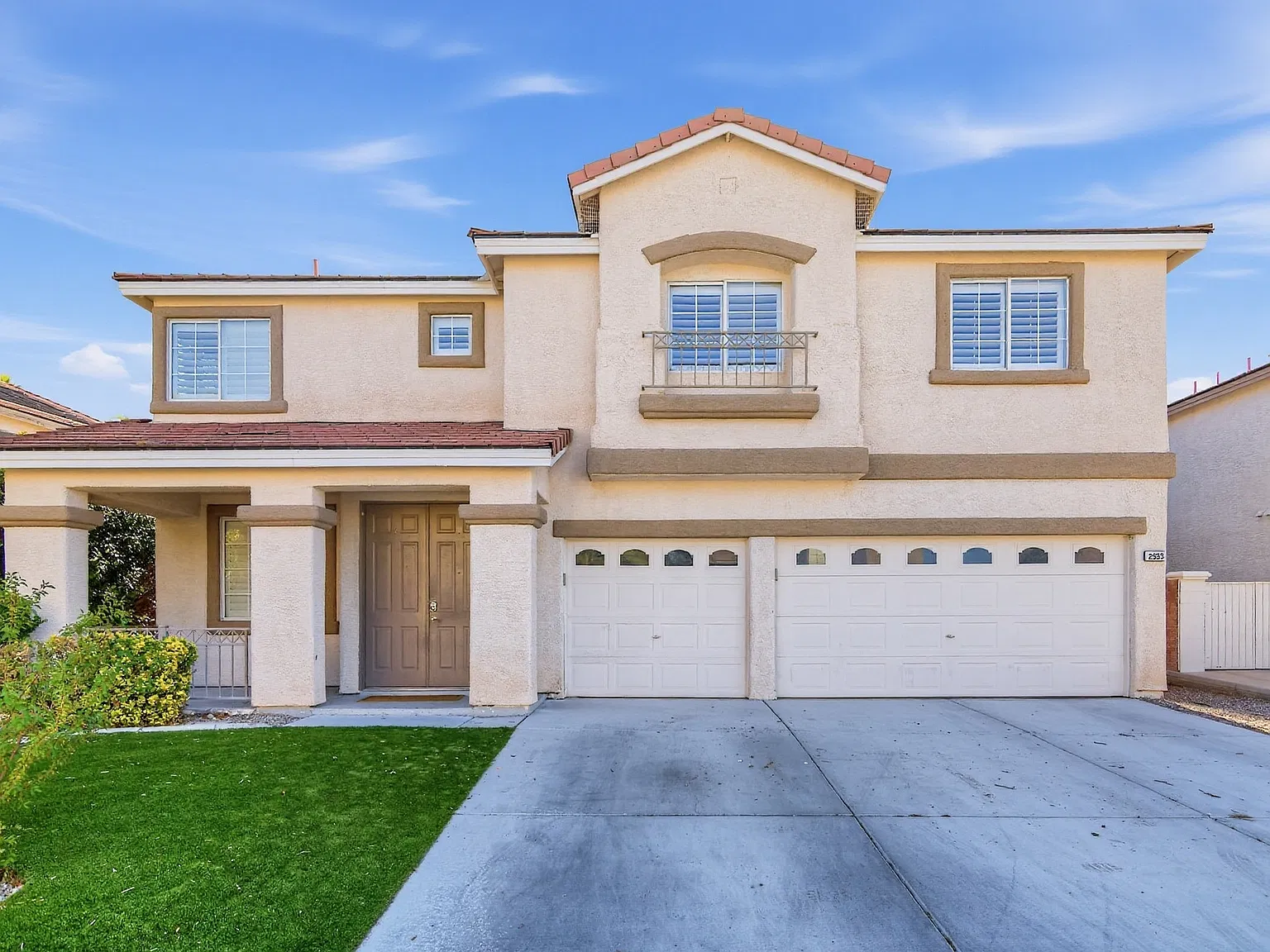 4 bed, 2966 sqft, $2,950 — Photo 1