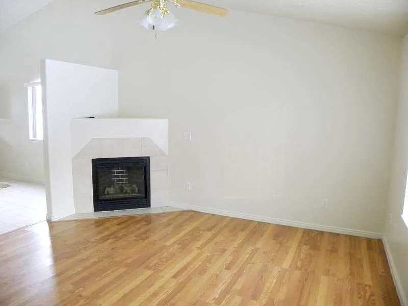 Building Photo - 815 S 300 W