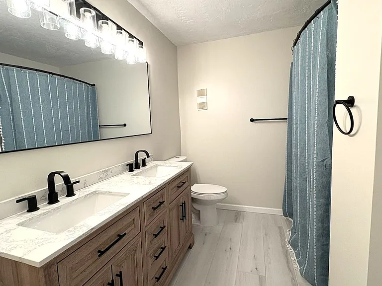 104 Moonstone Ct — Photo 13