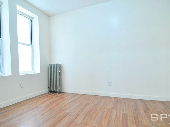 3rd image of 203 W 144th St APT 6