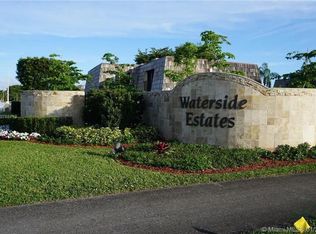 2328 Waterside Dr #33B, Lake Worth, FL 33461