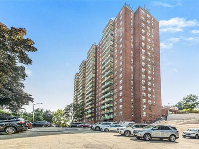 1841 Central Park Avenue #16E, Yonkers, NY, 10710
